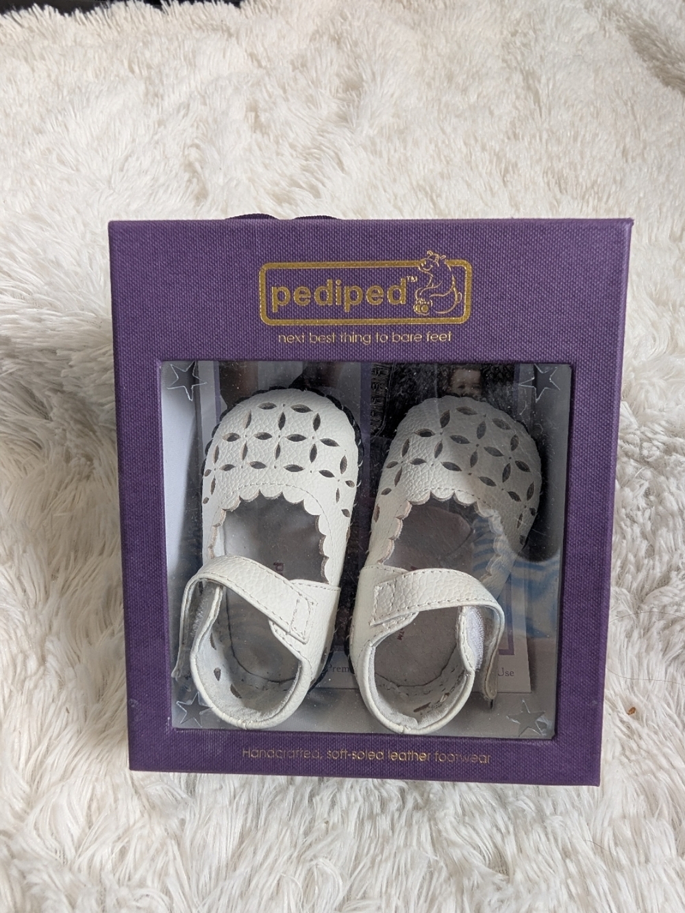 pediped White Scalloped Cutout Mary Jane Baby Shoes Size 0-6 Months New